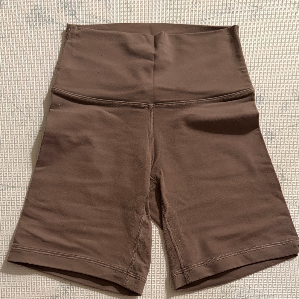 TNA High-Waist Brown Women’s Bike Shorts - Picture 1 of 4
